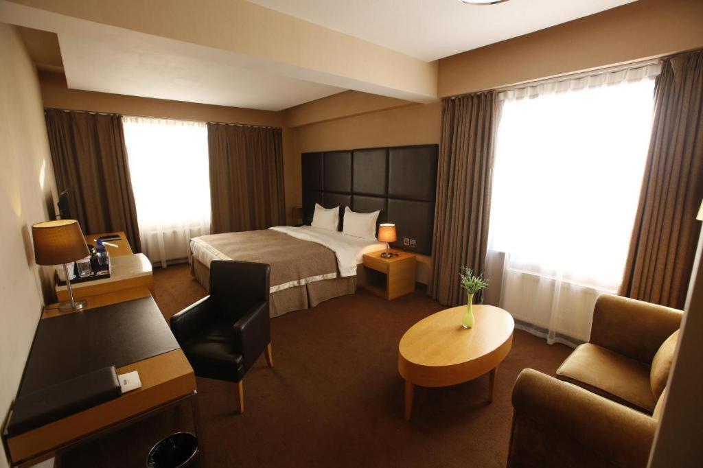 The Corporate Hotel And Convention Centre Ulánbátor Kültér fotó